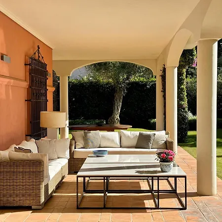 Villa A Stunning, Luxurious Property Marbella