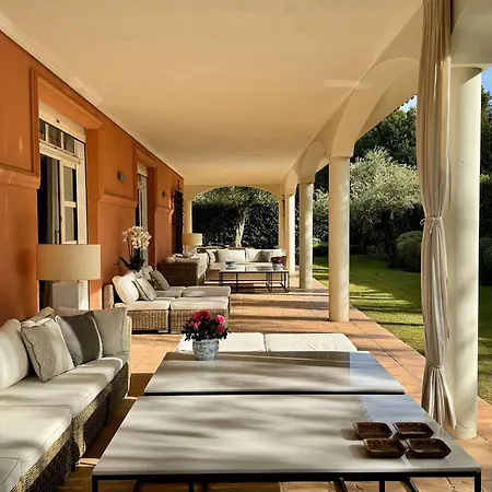 Villa A Stunning, Luxurious Property *